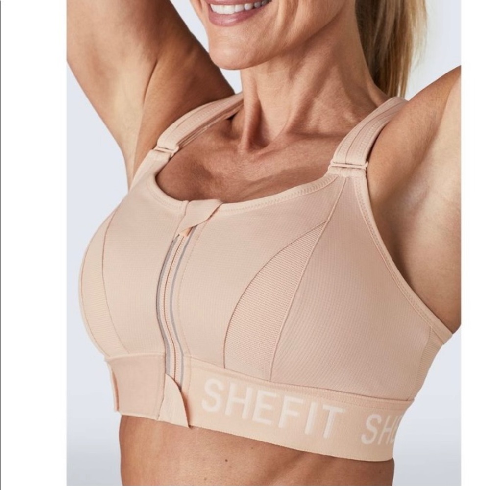 Shefit sports bra brand new worn once. Size medium